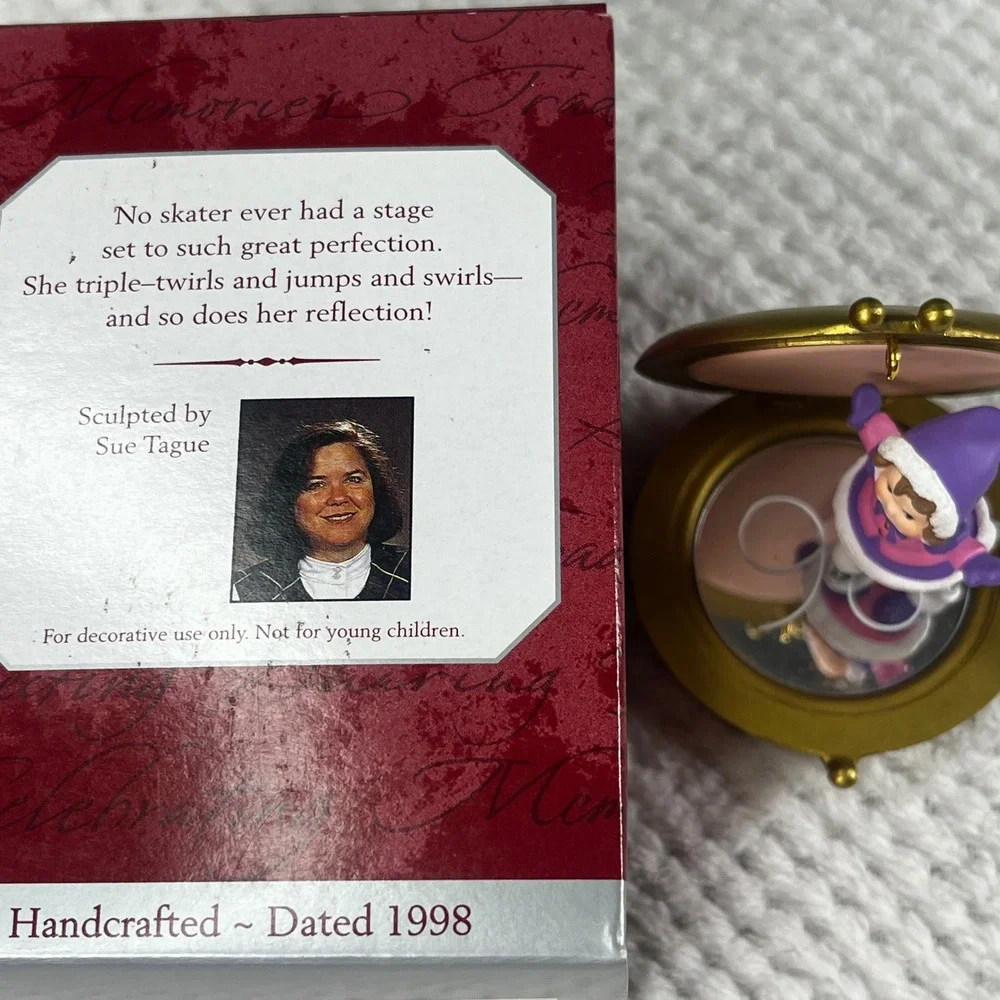Hallmark Keepsake Ornament Compact Skater Christmas Reflections Dated 1998‎